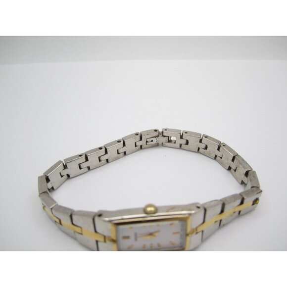 Women Seiko Quartz WR Analog 13mm Tank Watch (H889) "New Battery" 2E20-0AY0 - Picture 12 of 12